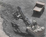 شركة مناجم النحاس تثير ضجة بسبب نبش القبور 