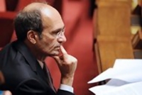 فرنسا : اتهام الوزير السابق اريك فيرت باستغلال حد السلطة 