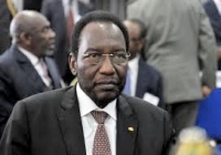 وزير خارجية فرنسا يلتقي رئيس مالى الإنتقالى 