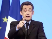 ساركوزي: فرنسا اخفقت في حماية الحركيين خلال حرب الجزائر ‎ 