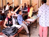 آلاف المدارس في موريتانيا تحاصرها مياه الأمطار مع انطلاق العام الدراسي 