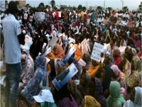 موريتانيا: حملات دعائية مثيرة والإسلاميون يرفعون شعار «رابعة» 