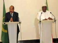 رئيس موريتانيا: لا بد من الحوار لحل أزمة شمال مالي 
