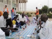 موريتانيا.. جمعيات تتهم حزبا بسرقة "إفطارها" الخيري 