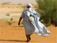 قرار موريتانيا بحظر ارتداء "الدراعة" أثناء التدريس يثير غضب الأساتذة 