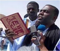 بعد العرض والنقد، بيرام يقدم على حرق كتب «النسخة المحلية للمذهب المالكي» 