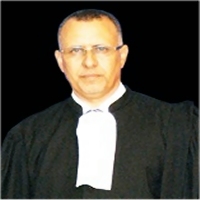 المحامون الموريتانيون يطالبون رئيس موريتانيا بالاعتذار 